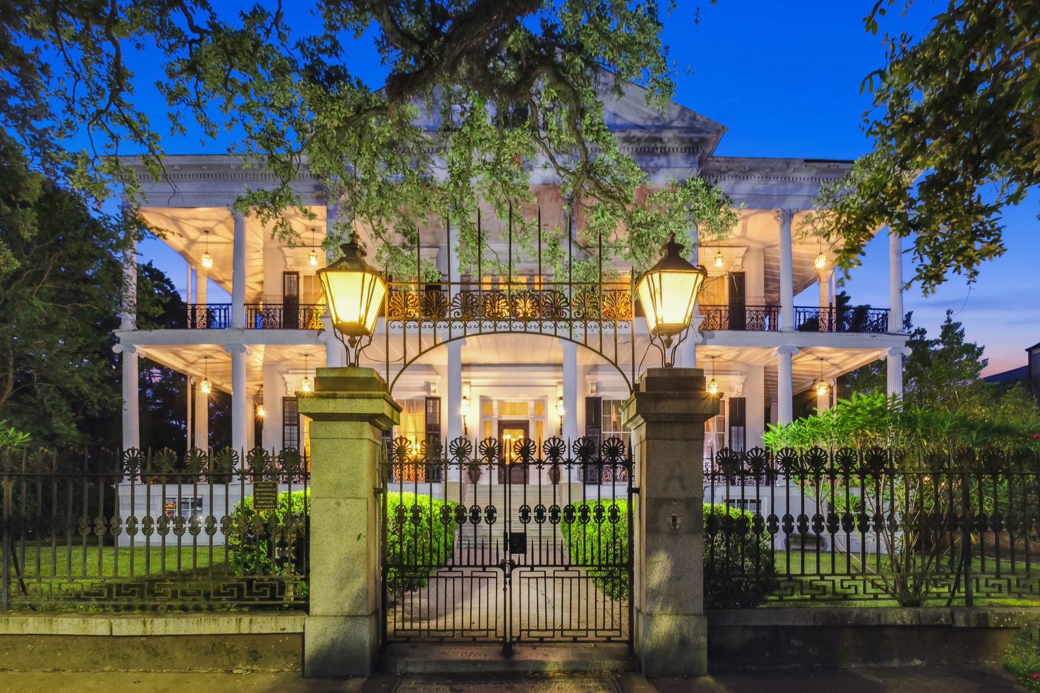 New Orleans mansion featured in ‘American Horror Story’ goes under contract