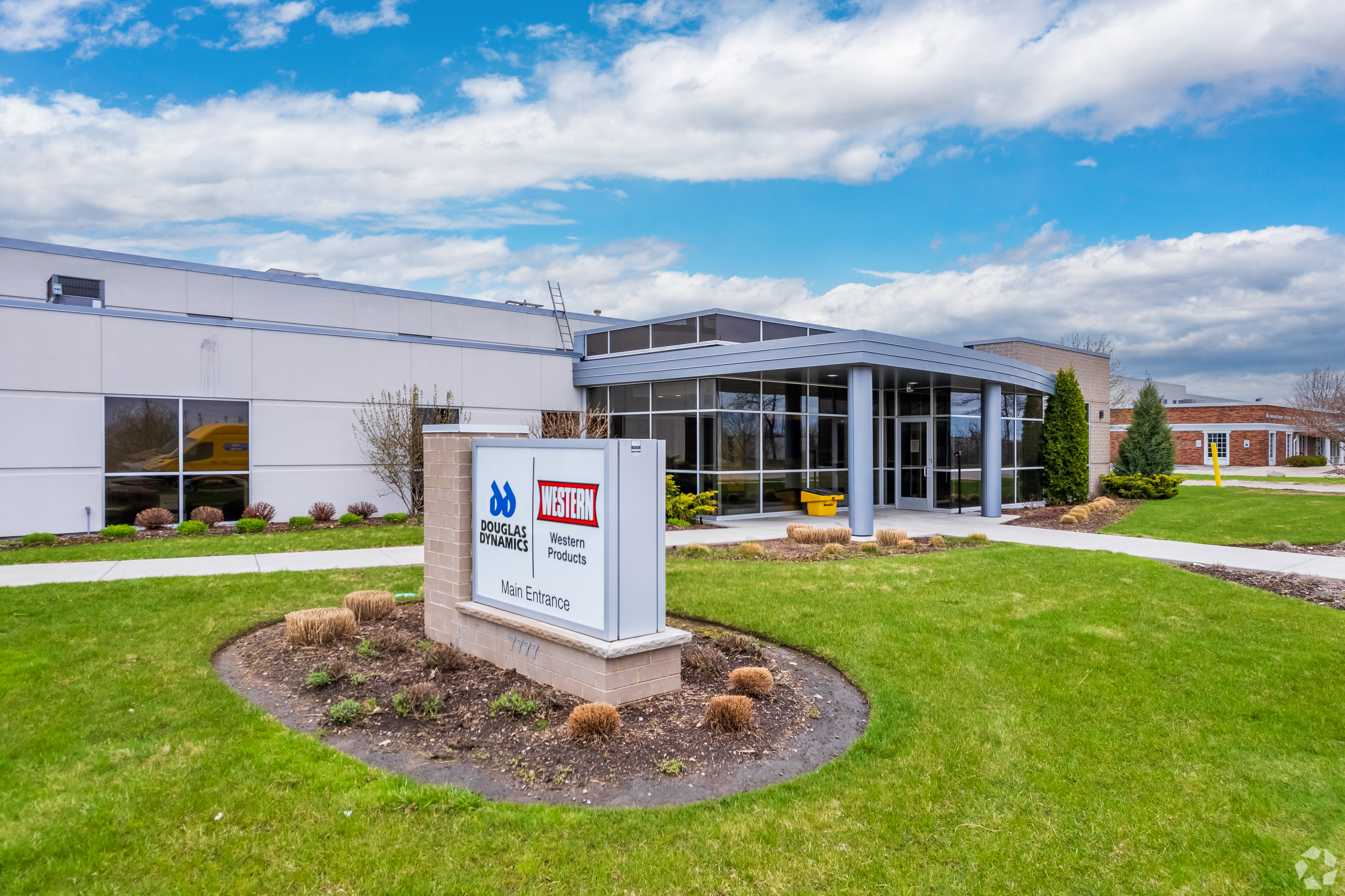 One of TPG's real estate investment arms nabs portfolio in sale-leaseback deal