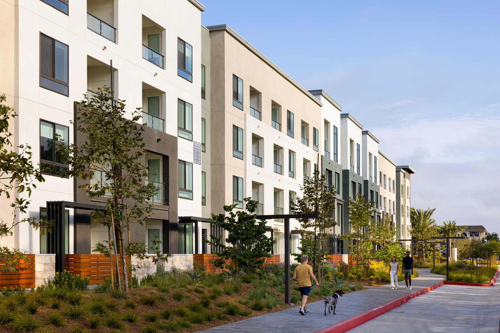 New Southern California mixed-use project combines public areas with apartments, retail