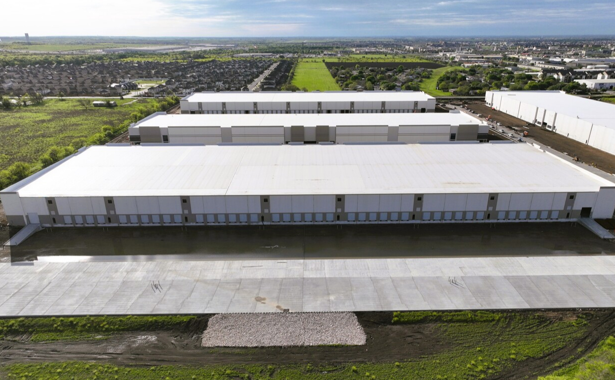 Four-building master-planned industrial park completed in New Braunfels, Texas
