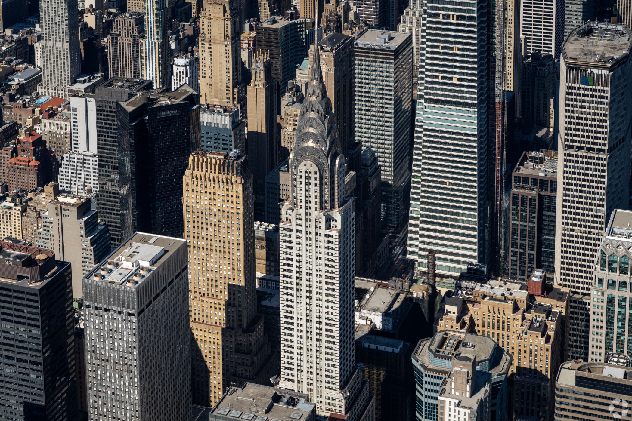 Chrysler Building land owner can start collecting rents from office tenants, judge rules