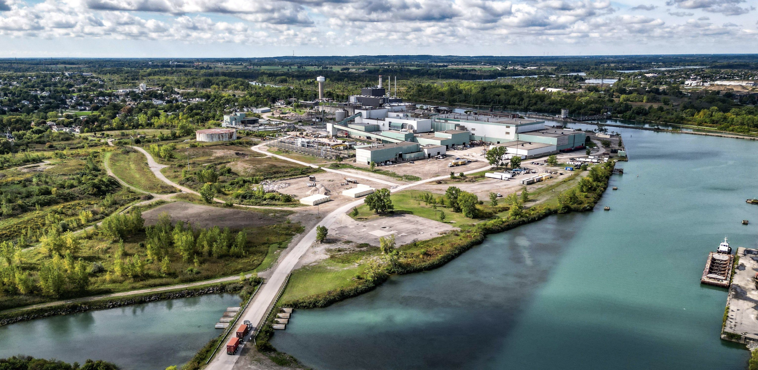 Ontario company expands into US with purchase of Michigan paper mill
