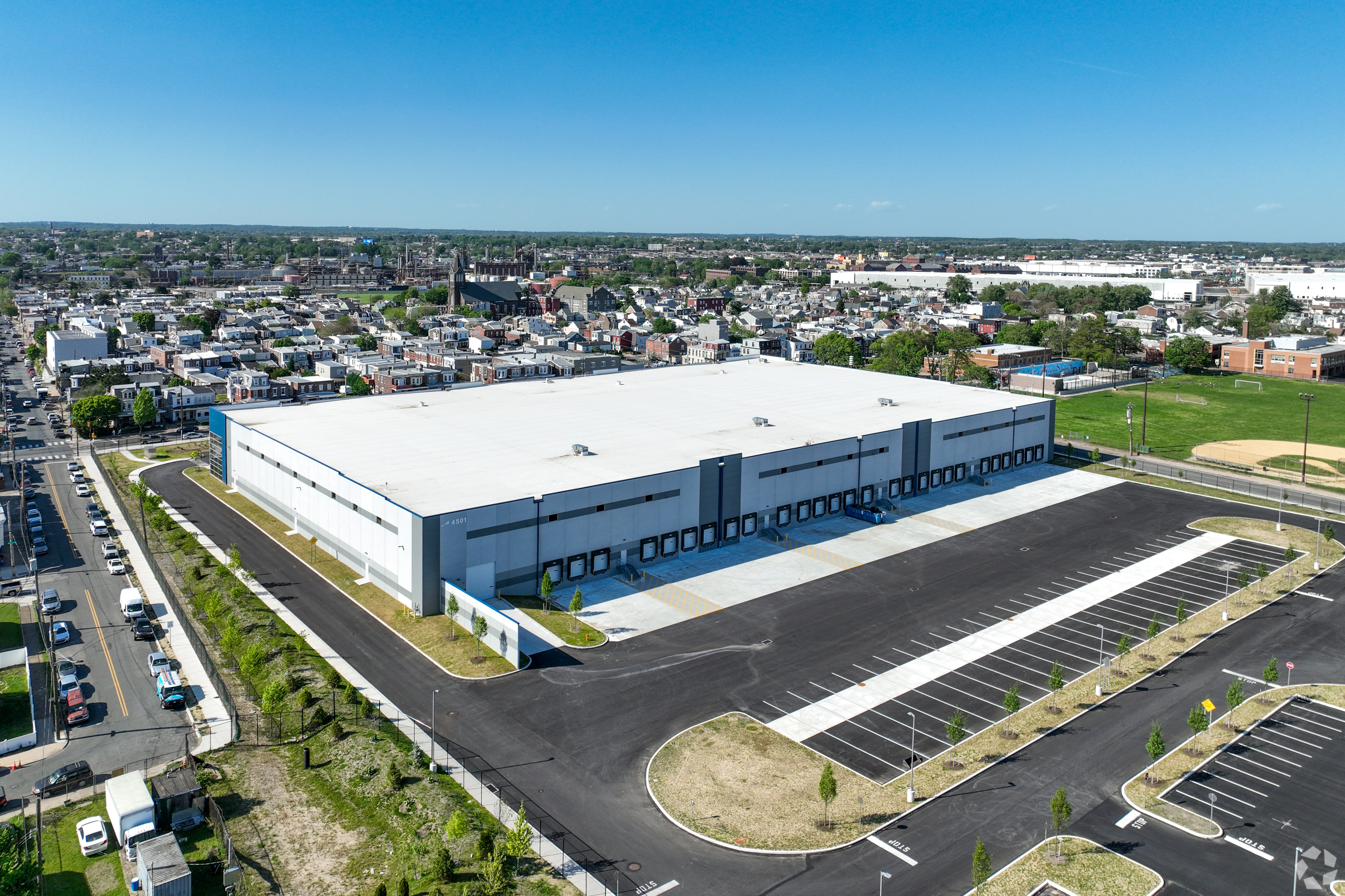E-commerce delivery firm leases entire industrial building in Philly