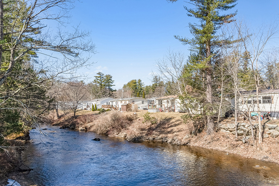 Mobile home loans make comeback; Larger role for Fannie, Freddie; More CMBS deals, more distress
