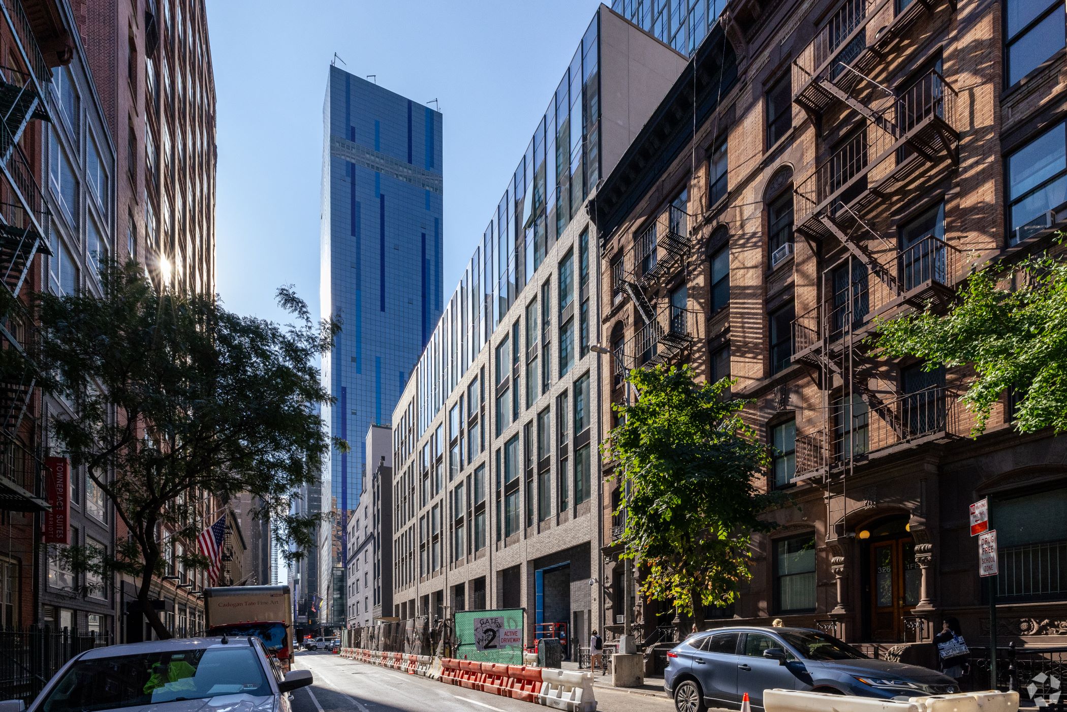 Walk to work, or a Broadway show: Fully leased luxury apartments spotlight Times Square demand