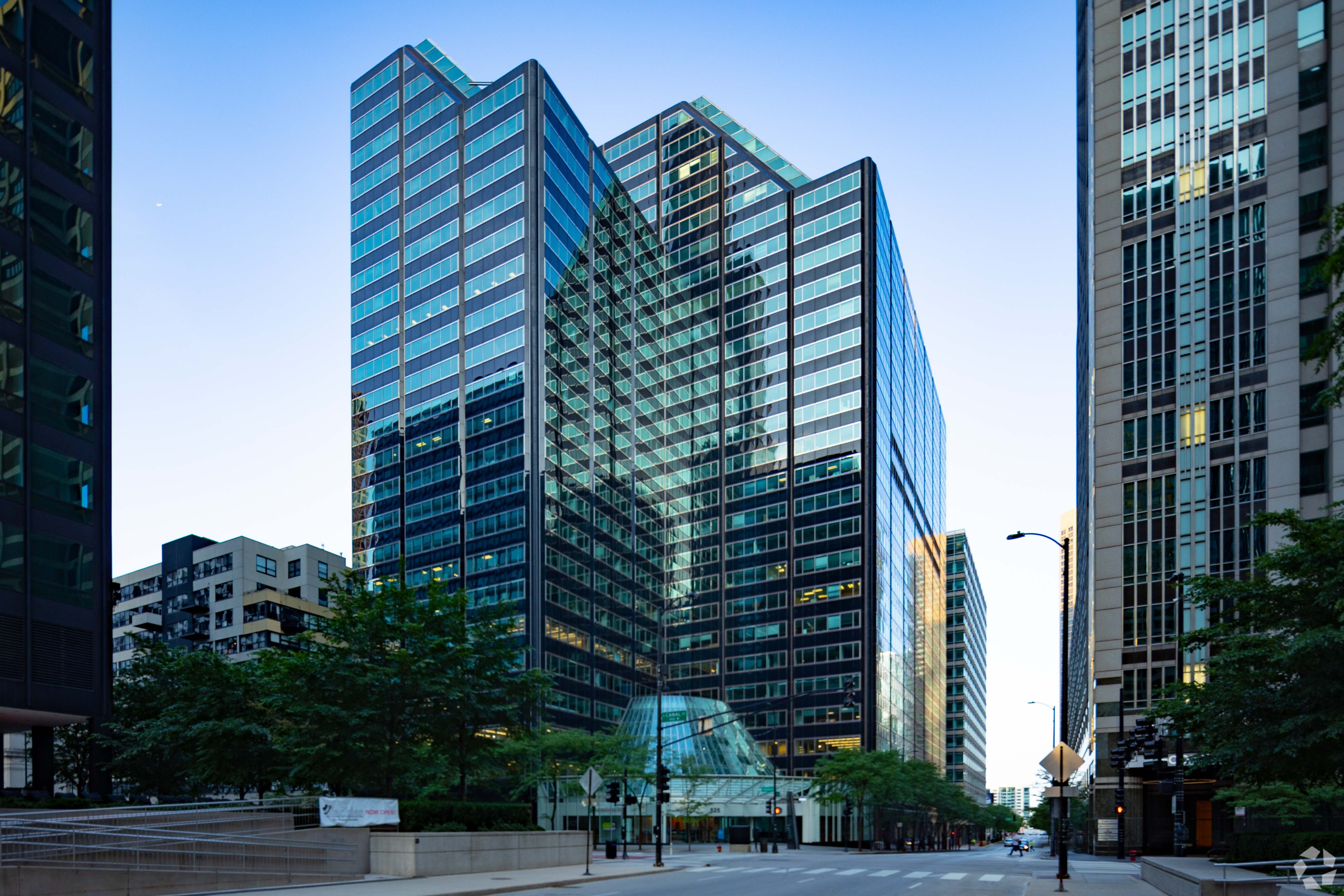 CVS Health consolidates Chicago footprint